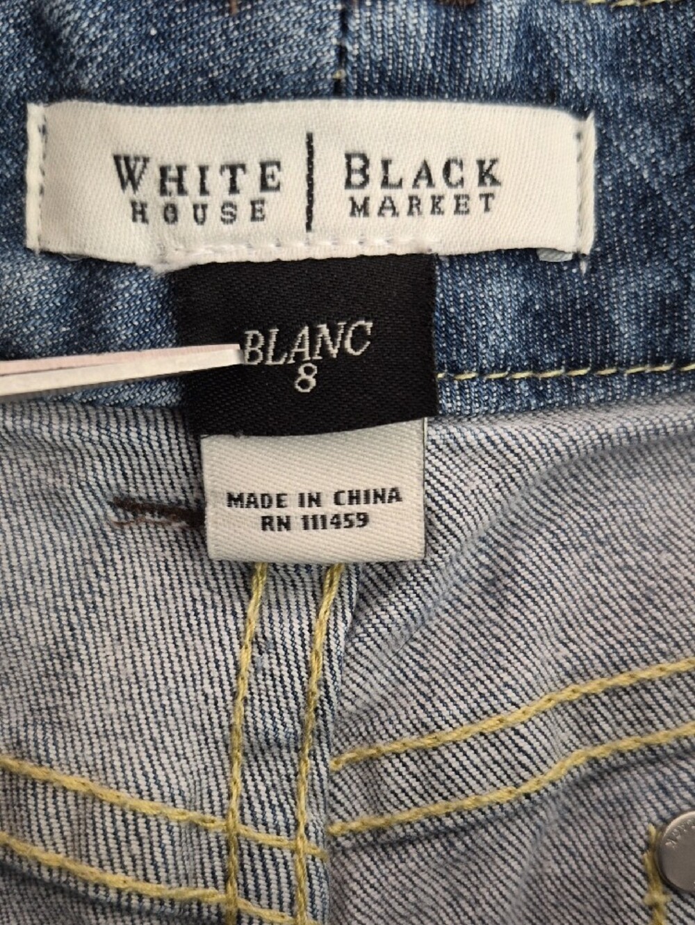 White House Black Market Blanc Denim Cargo Cuffed Shorts - Blue Size 8 - Picture 8 of 9